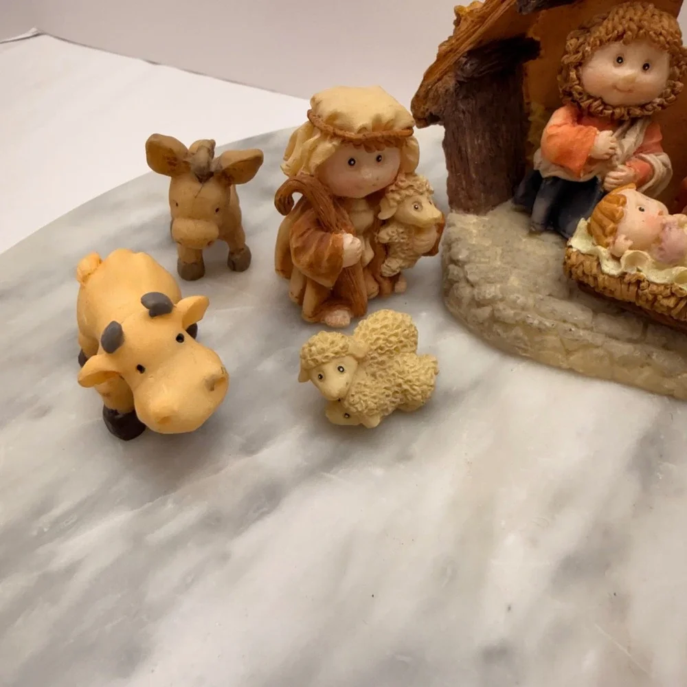 Sweet Nativity set 12 Piece Holy Family‎ Manger Animals Angel Christmas Jesus